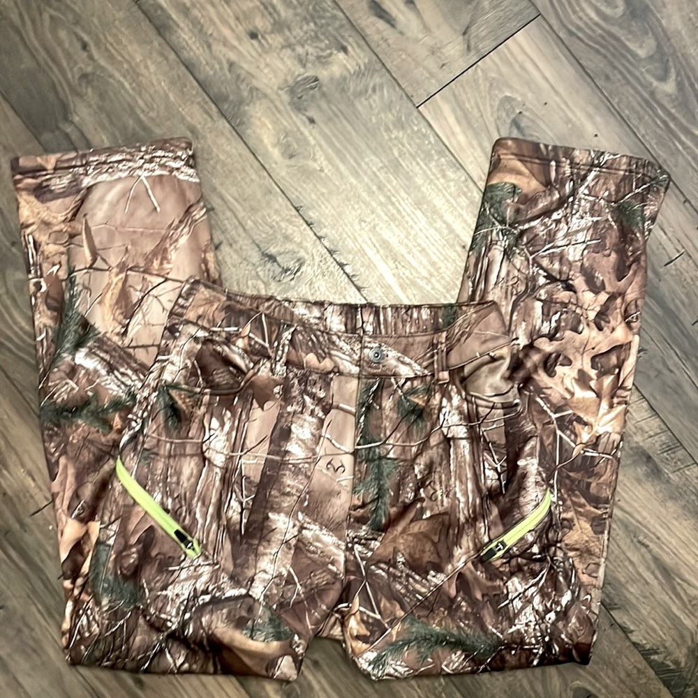 Under armour fleece lined real tree men’s large pants